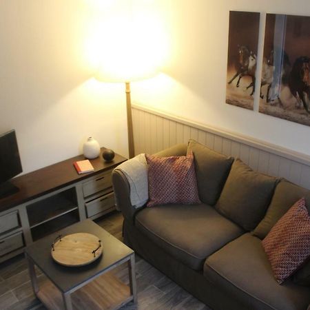La Grosse Pierre Villa Mehers ภายนอก รูปภาพ