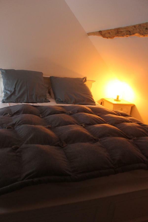La Grosse Pierre Villa Mehers ภายนอก รูปภาพ