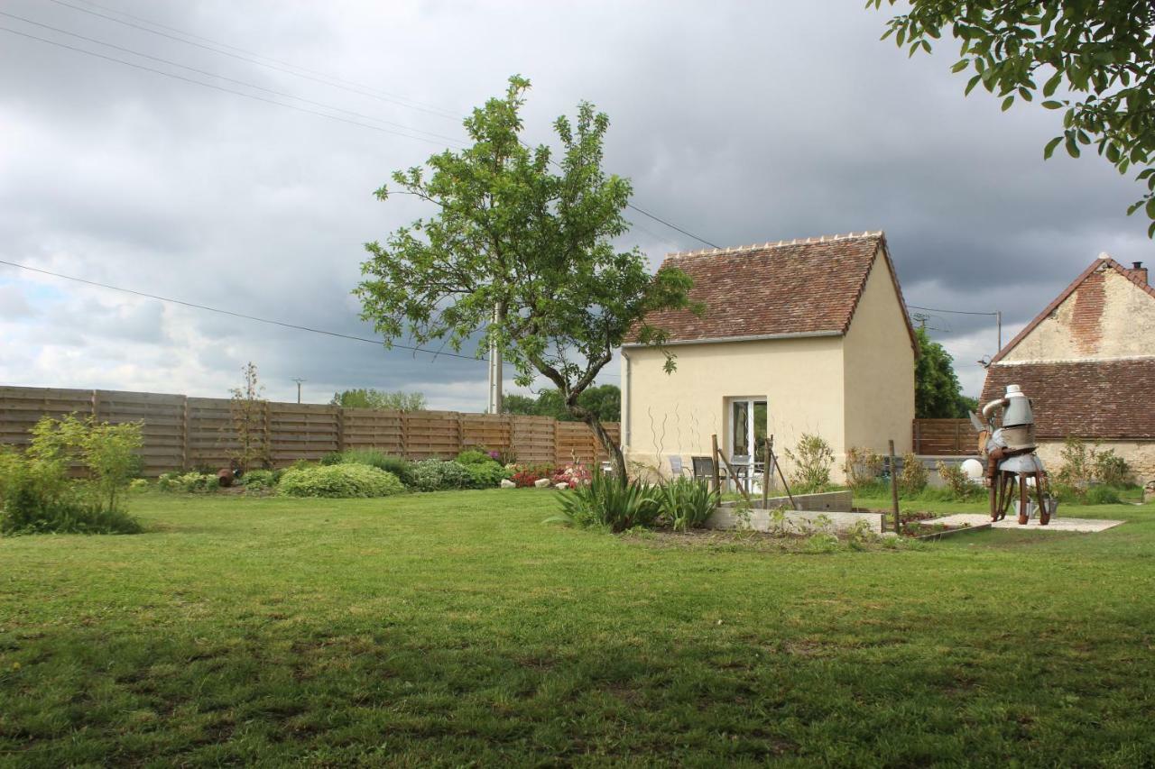 La Grosse Pierre Villa Mehers ภายนอก รูปภาพ